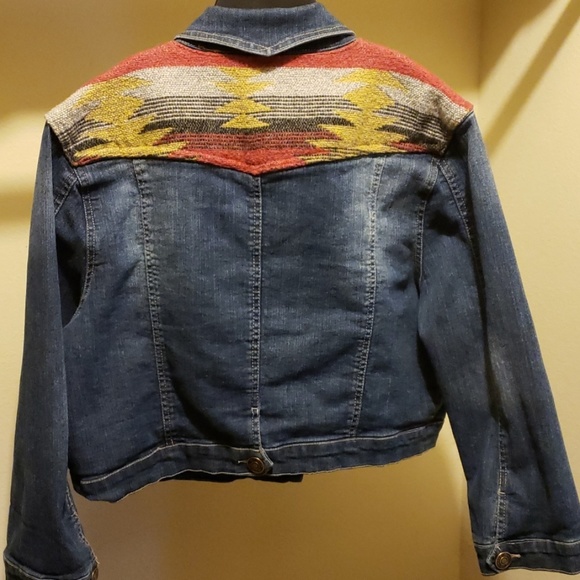 Jean Jacket - Picture 3 of 4